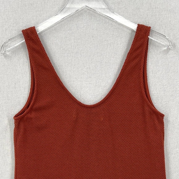 ENZA COSTA Shirt Womens Medium Rust Red Open Knit Scoop Neck Tank Sleeveless NEW - Picture 4 of 9